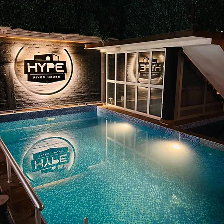 Hype House Holiday home *